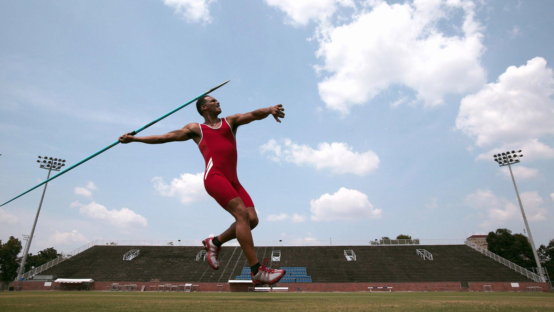 激烈角逐!全国田径锦标赛4×100米接力赛引爆全场